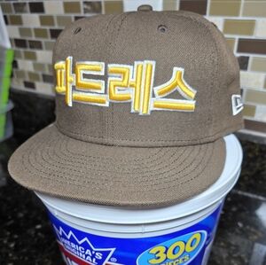 2024 MLB Seoul Series Korean/Hangul Logo SD Padres Fitted Hat 7 3/8